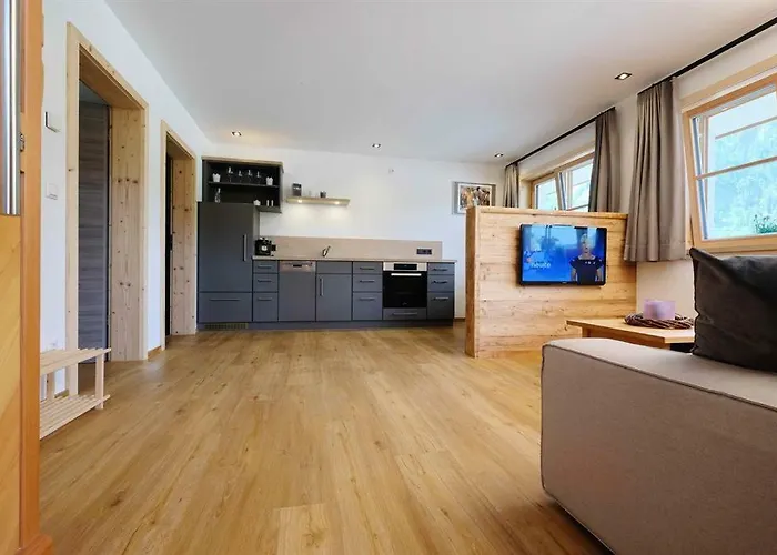 Buckwinkel Hues * باد هينديلانغ